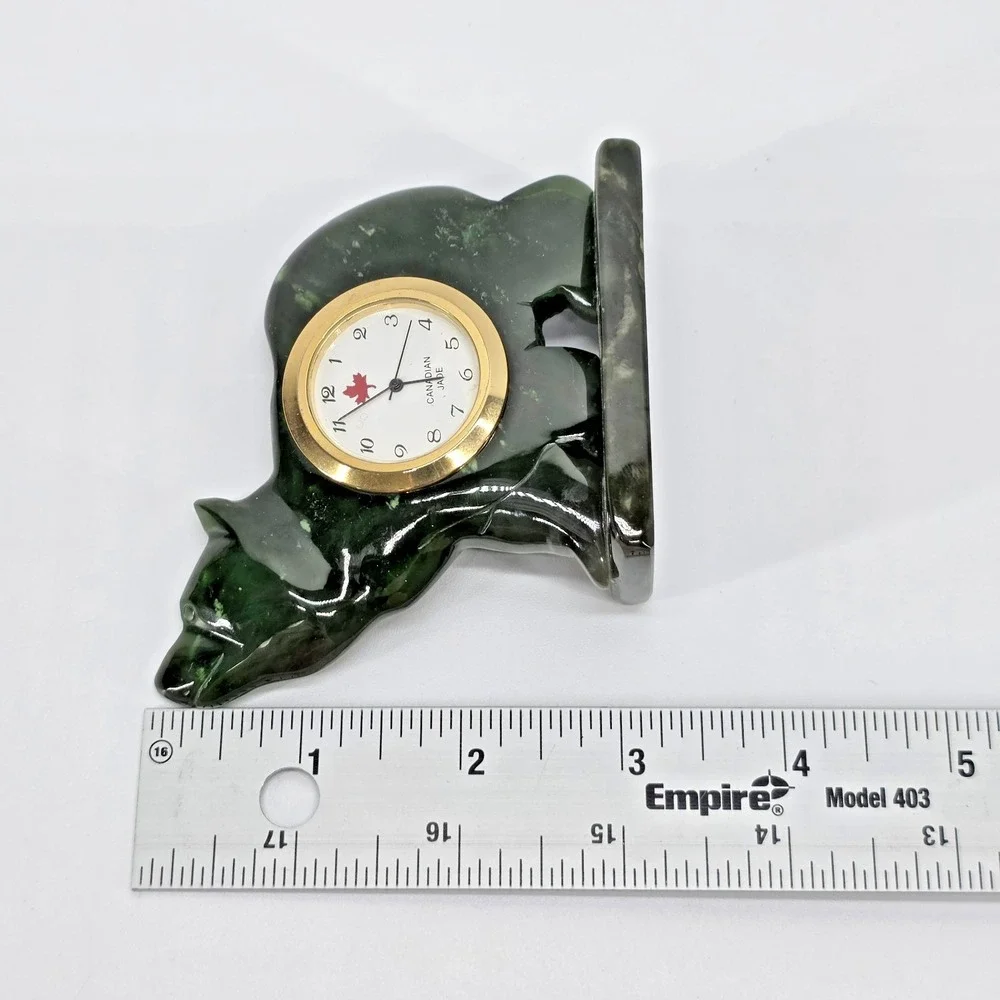 British Columbia‎ Canadian Jade Bear Clock Hand Carved BC Nephrite Green Stone